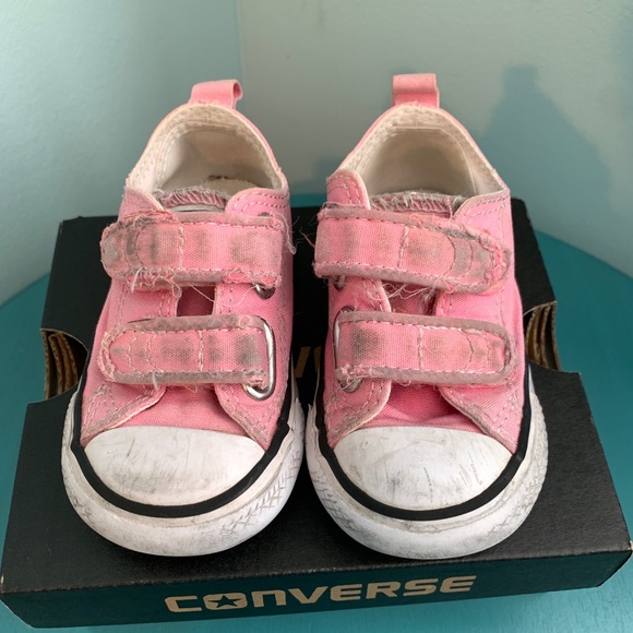 Pink Toddler Converse - Picture 6 of 10